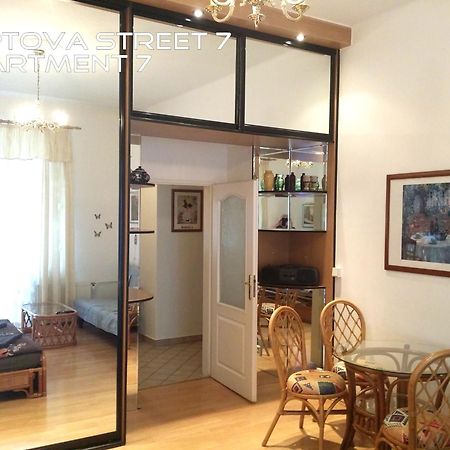 קרלובי וארי Holiday Apartments מראה חיצוני תמונה