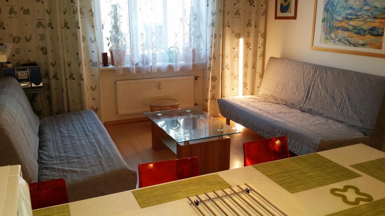 קרלובי וארי Holiday Apartments מראה חיצוני תמונה