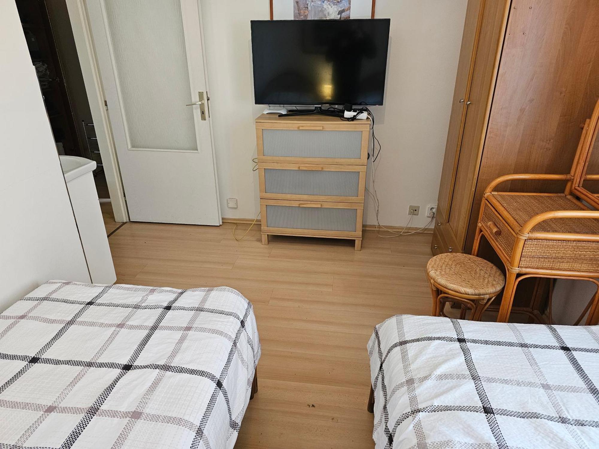 קרלובי וארי Holiday Apartments מראה חיצוני תמונה