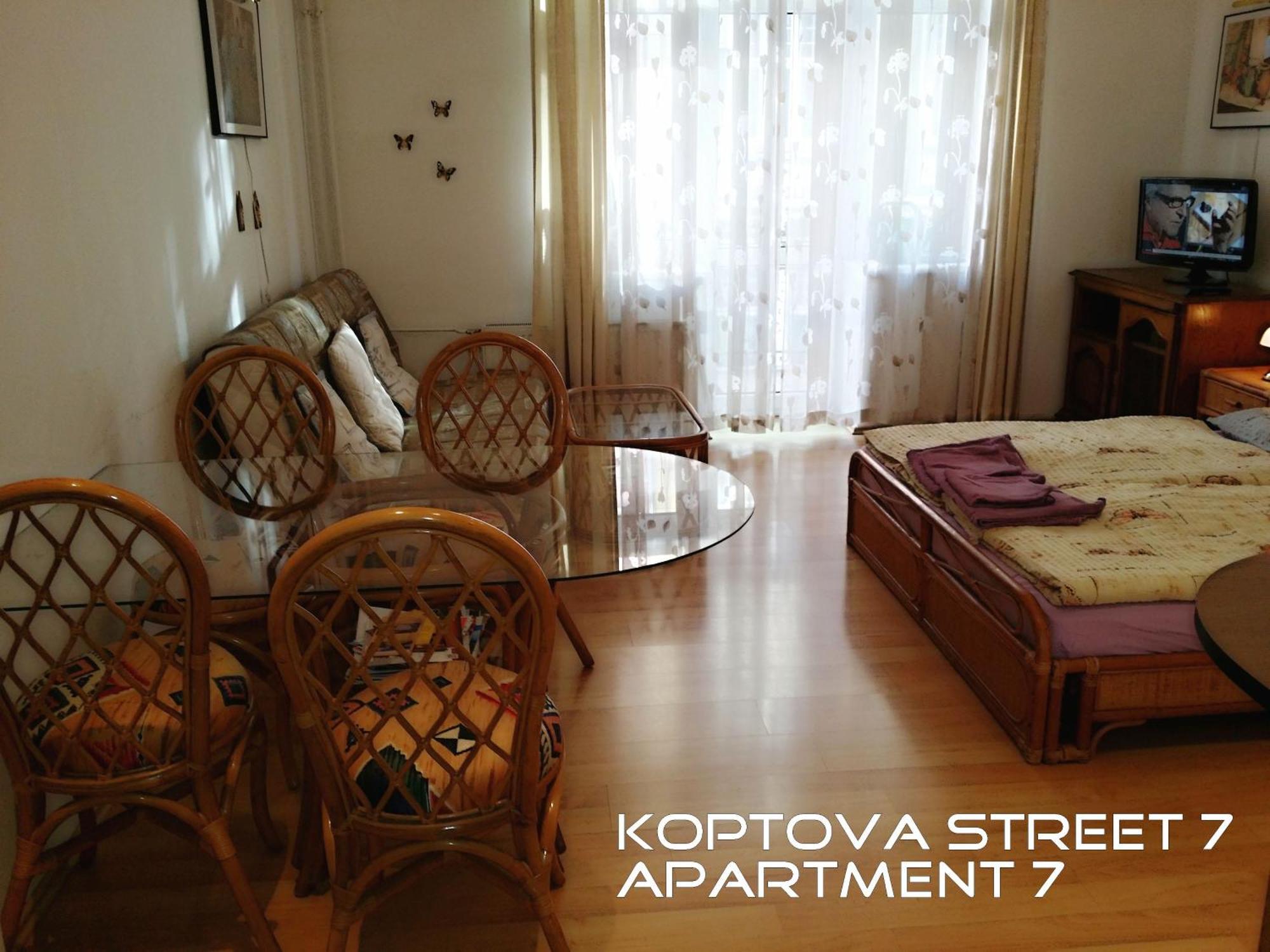קרלובי וארי Holiday Apartments מראה חיצוני תמונה