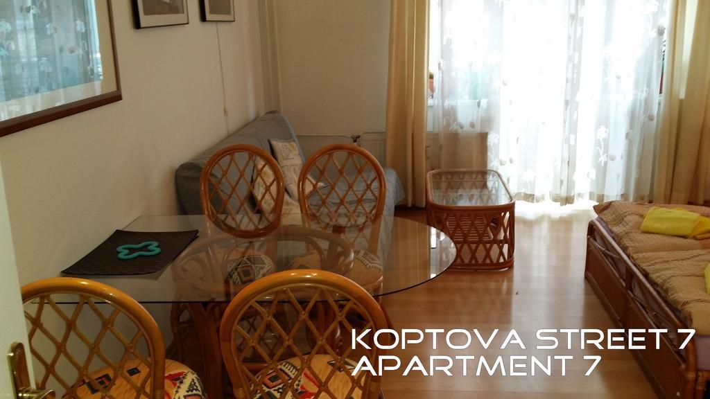 קרלובי וארי Holiday Apartments מראה חיצוני תמונה